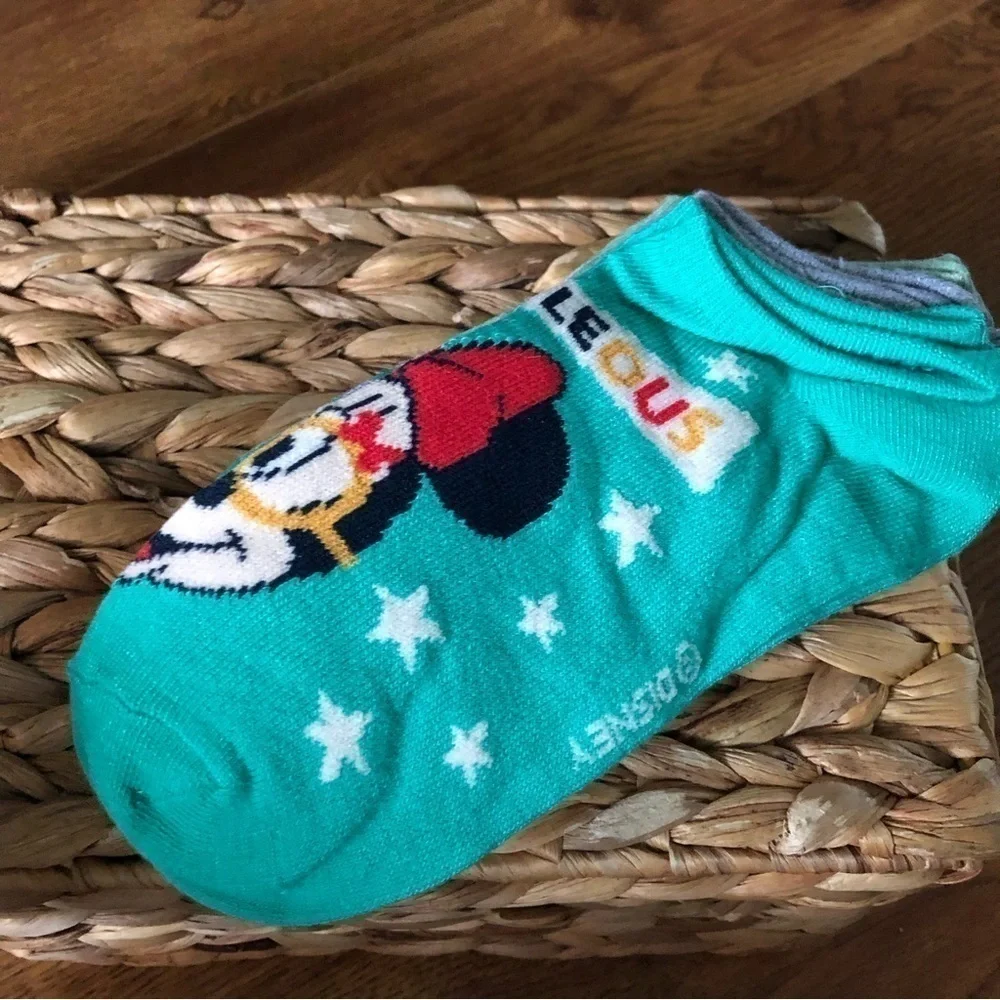 Disney: Mickey Mouse & Friends no show socks 6 pair Christmas Winter